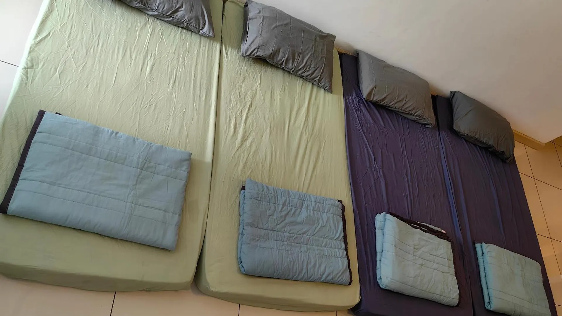 9 Bukit Bintang 5 Minutes To Alor Street Seri Bukit Ceylon 2R2B 8 Pax Kuala Lumpur Malaysia