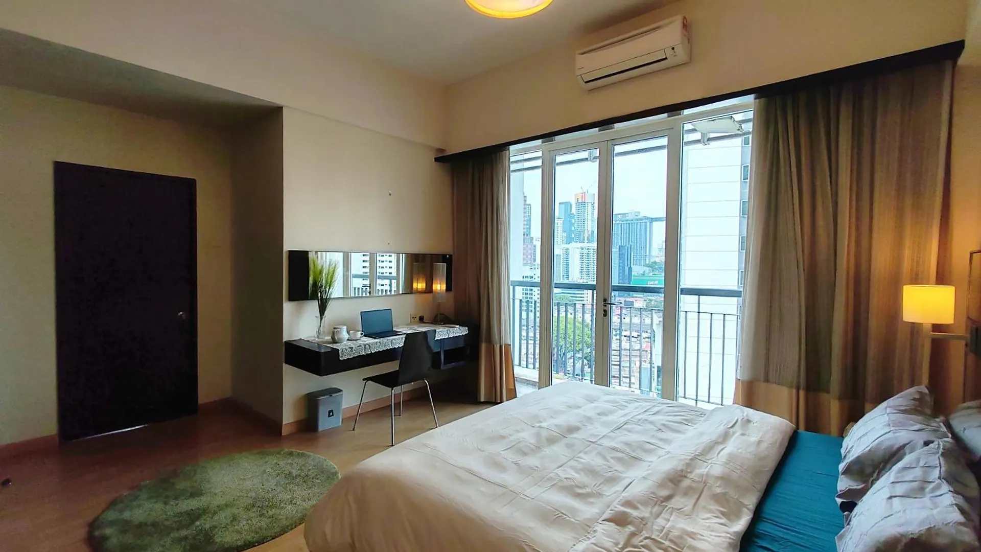 9 Bukit Bintang 5 Minutes To Alor Street Seri Bukit Ceylon 2R2B 8 Pax Kuala Lumpur Apartment