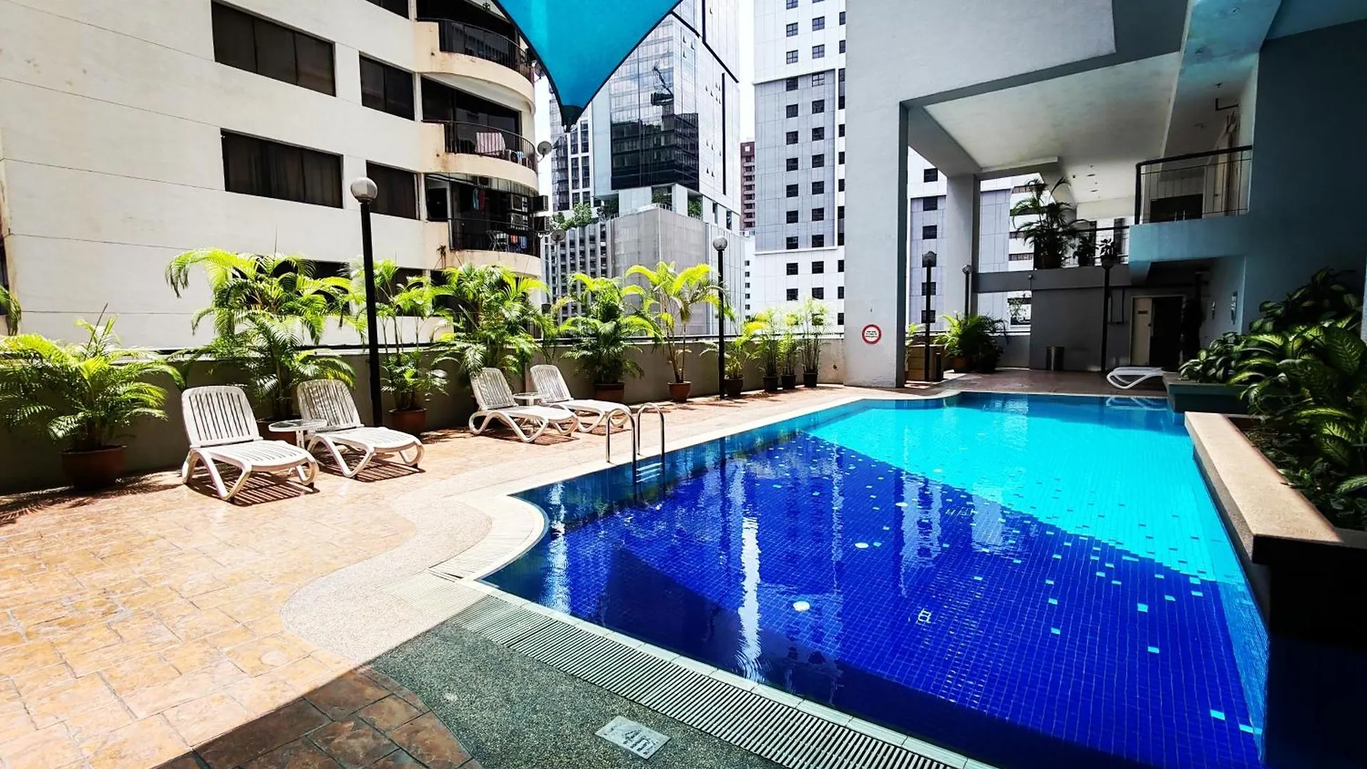 9 Bukit Bintang 5 Minutes To Alor Street Seri Bukit Ceylon 2R2B 8 Pax Kuala Lumpur